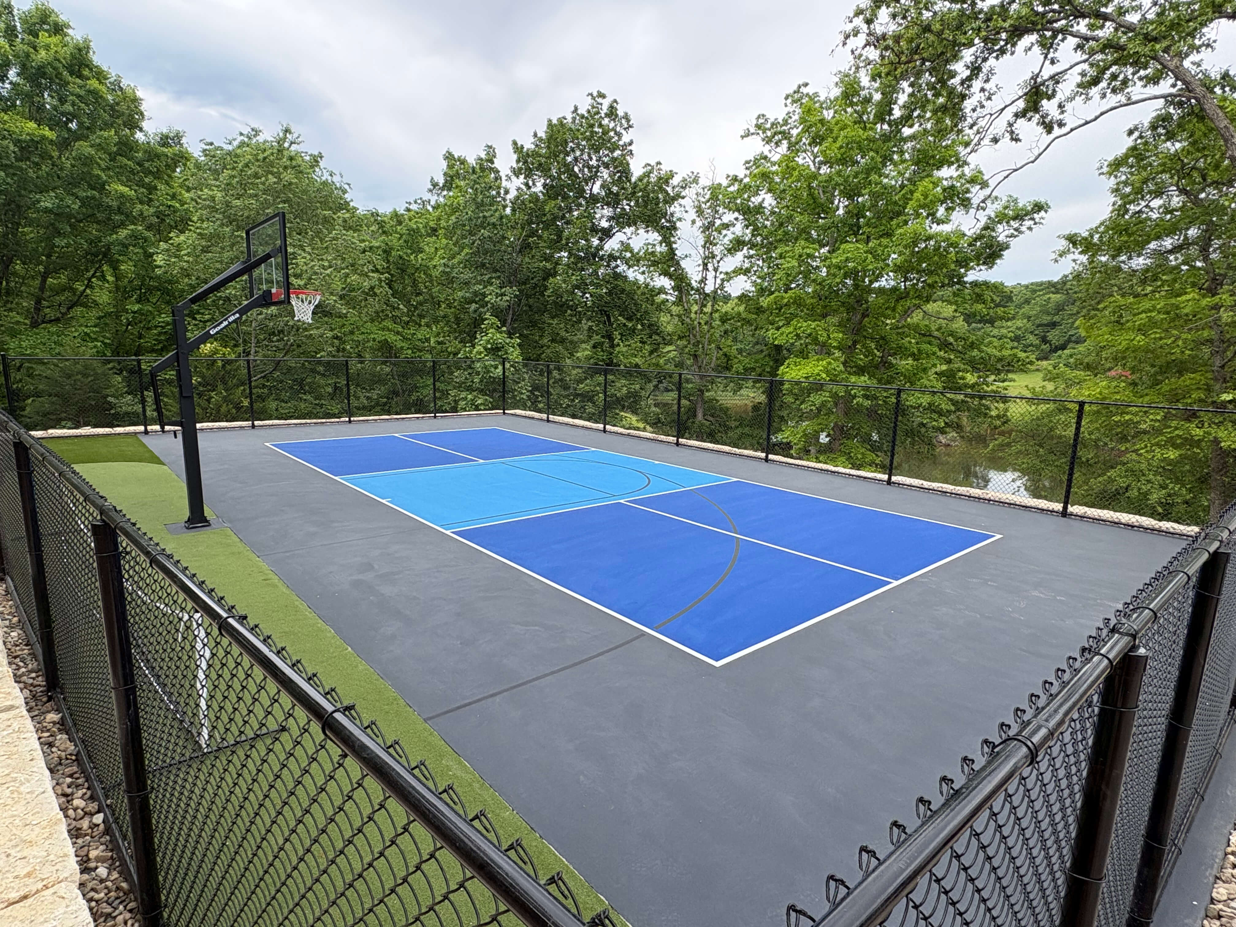 Professional pickleball court